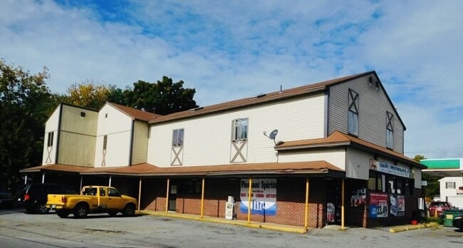 Photo - 358 Mammoth Rd