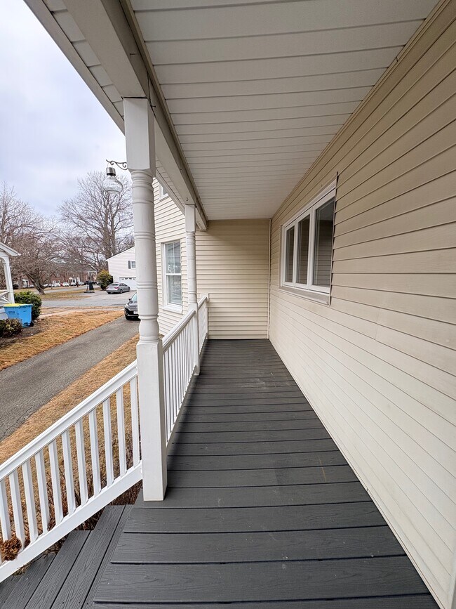 18 Mark Lee Rd Unit First Floor