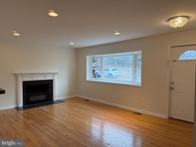 Photo - 4032 Olley Ln