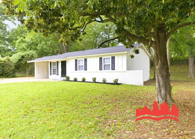 Photo - 2348 Millbrook Ave