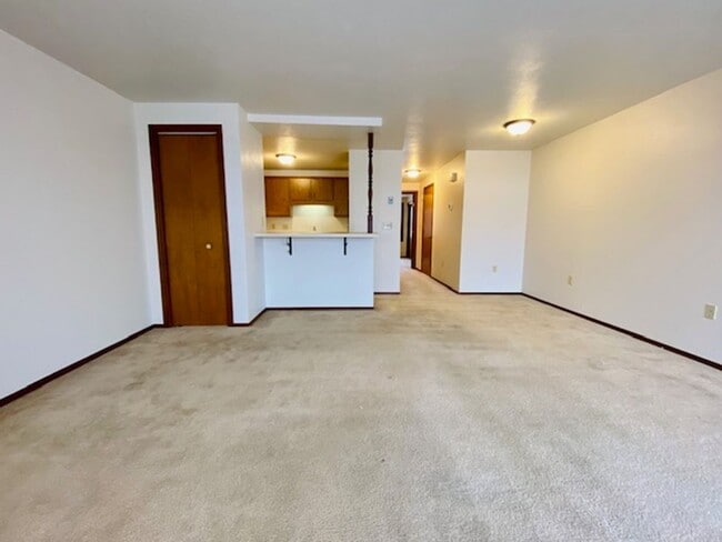 Photo - Cozy 1 Bedroom 1 Bath Lower Apartment W/Garage & Coin-Op Laundry!
