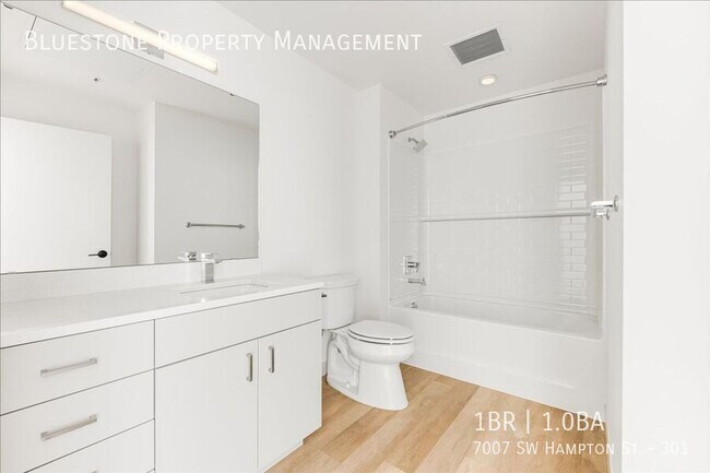 Photo - 1 Month Free With 12+ Month Lease! Unit 301