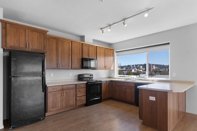 Photo - Highline at Kendall Yards