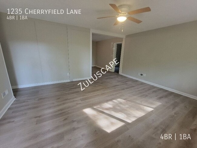 1235 Cherryfield Ln