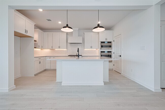 Photo - 2627 Clapbread Ln