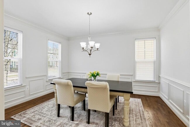 Photo - 1312 Volunteer Dr