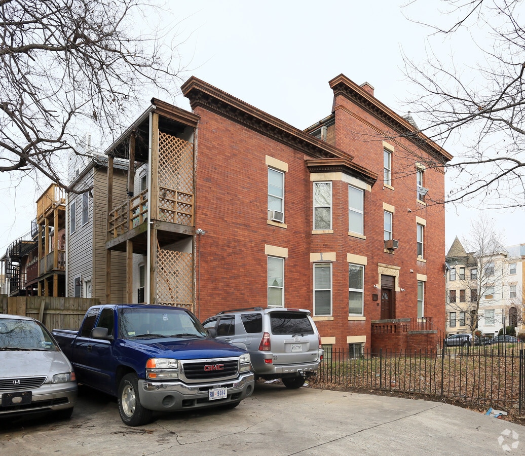 Photo - 1301 Harvard St NW