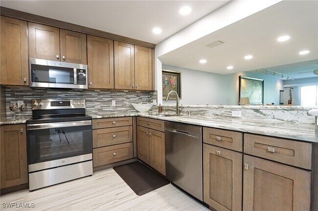 Photo - 4200 Belair Ln Unidad 114