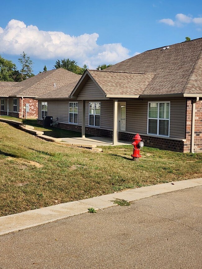 Photo - 55+ Villa on Windsor Lane