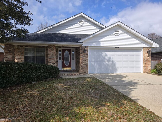 Adorable 3/2 Stonebrook Patio Home - Adorable 3/2 Stonebrook Patio Home