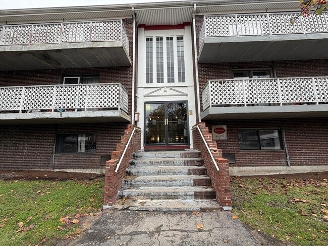 Building Photo - 126 Beaver St Unit 104