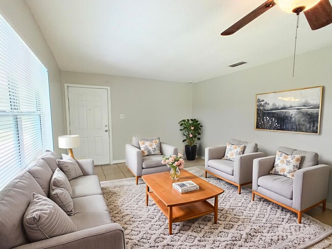 Photo - Chase Ave #B Unit 2427 Chase Ave #B