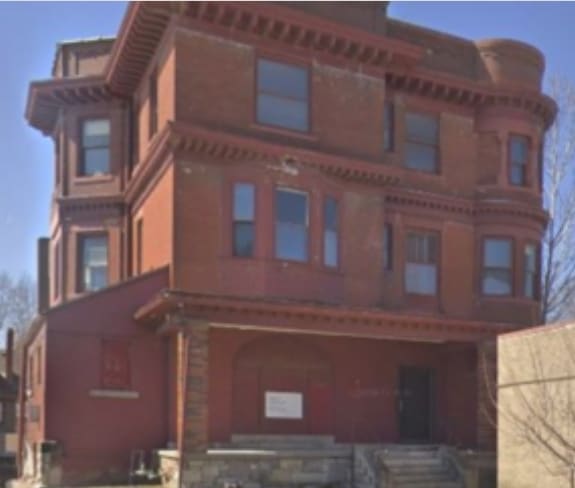 Photo - Oglesby Hotel Apartments