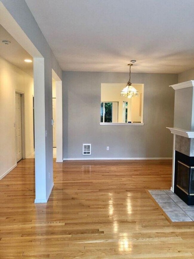Photo - PRIME REDMOND LOCATION