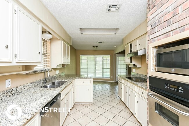 Photo - 4808 Alicia Dr