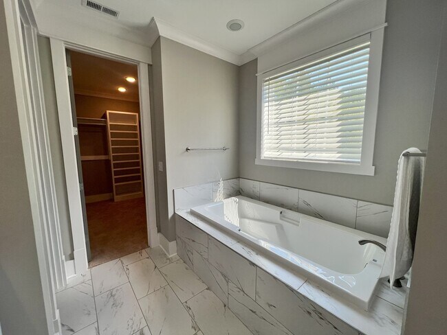 Photo - 264 Palmetto Harbour Dr