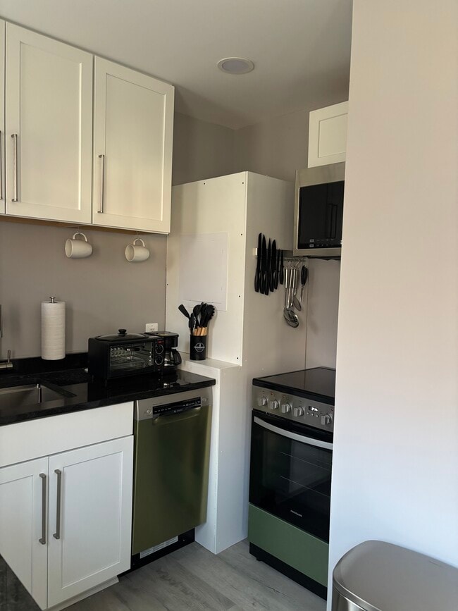 Building Photo - 6245 Cracklingtown Rd Unit 6245-A Cracklingtown Road