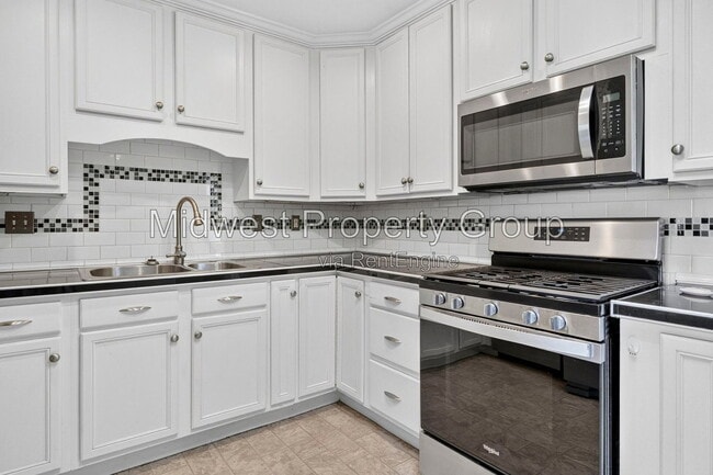 Photo - 1205 Acredale Dr