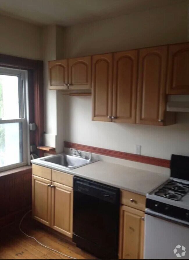 Building Photo - 2030 Massachusetts Ave Unit 2022-6 Rental