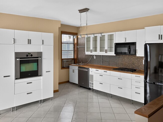 6215-6215 JFK Blvd E Unit 4ES
