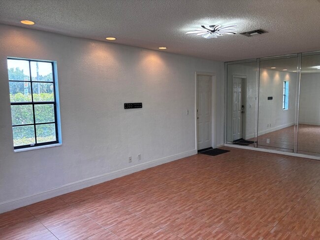 Photo - 12761 Westhampton Cir