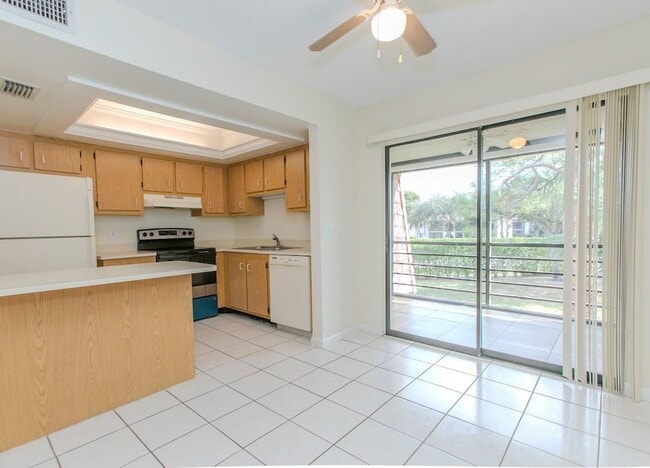 Building Photo - 4464 Oak Terrace Dr