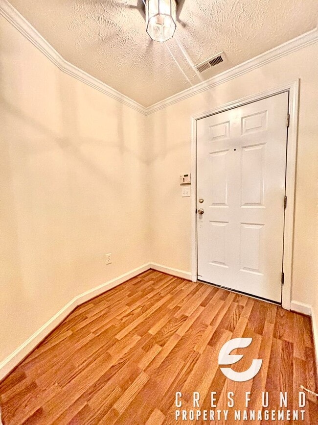 Photo - 2 Bed, 2 Bath - BRAND NEW CARPET!!! READY FOR MOVE IN TODAY!