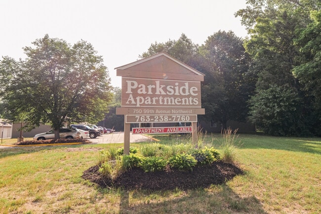 Photo - Parkside Apartments