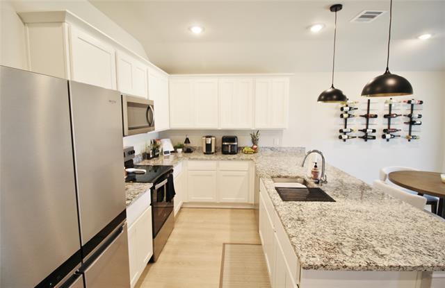 Photo - 3225 Purple Ash Dr