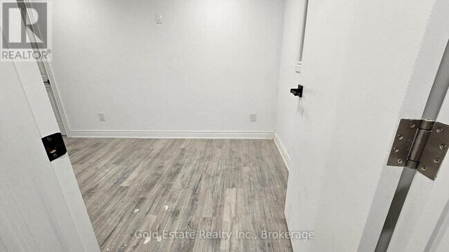 Photo - LOWER 212 SPRING CREEK DRIVE