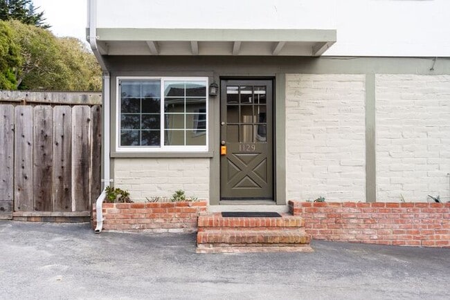 Photo - Pacific Grove Coastal Cottage – 2 Bedroom