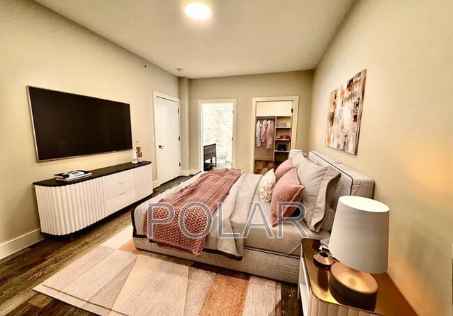 Building Photo - 2 Flanders Rd Unit 212