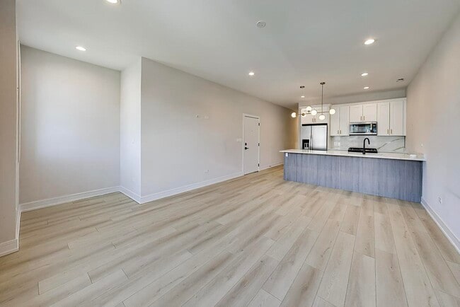 Photo - 5157 S Wabash Ave