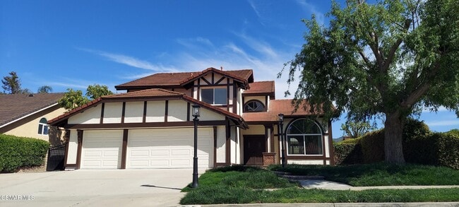 Photo - 748 Azure Hills Dr