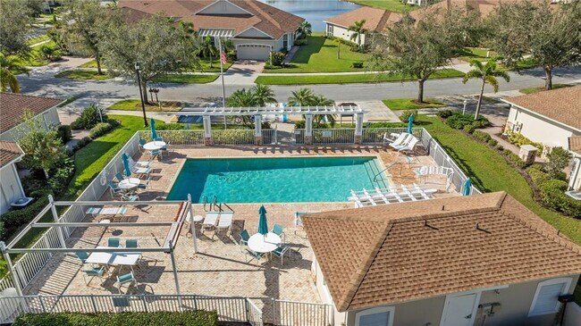 Photo - 1937 Scarlett Ave