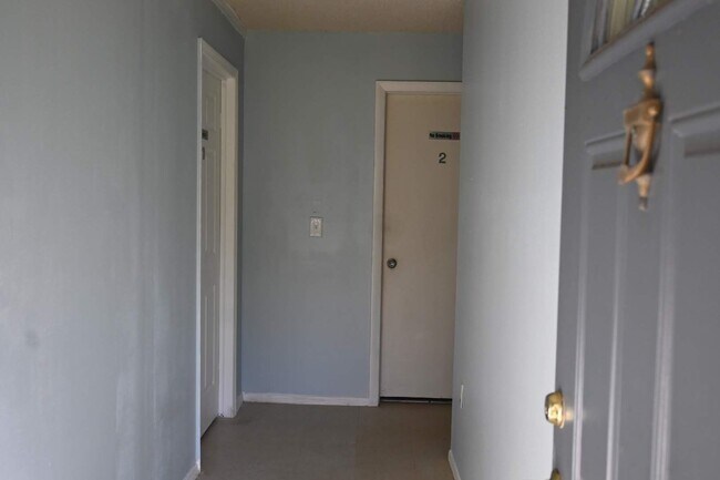 Photo - Oak Street Unit 1115 E Oak 2