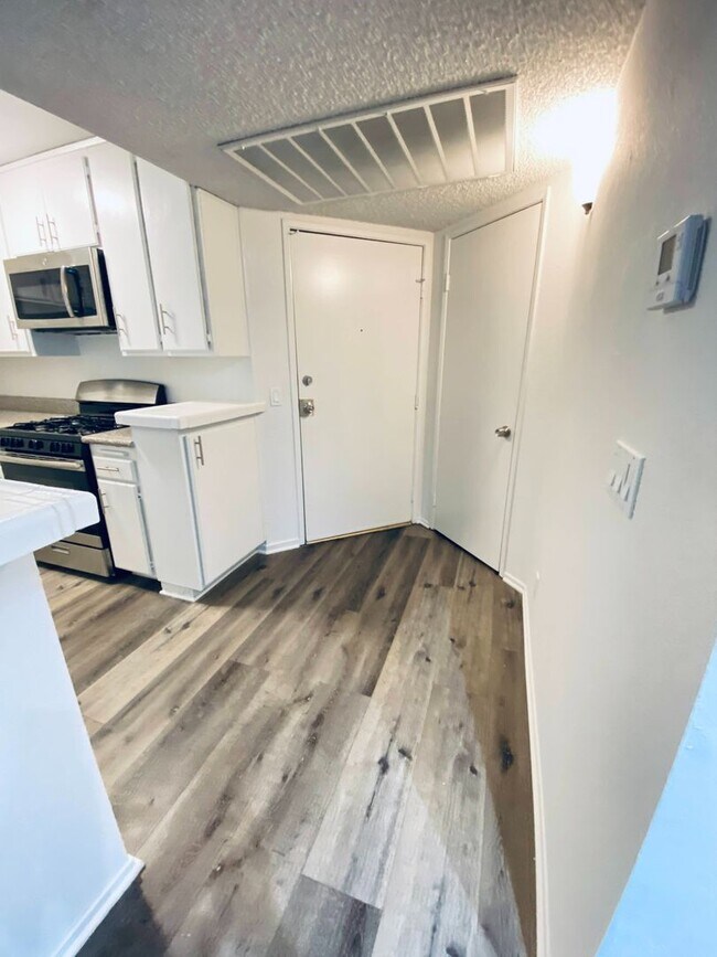 Photo - Regency Square Apartments