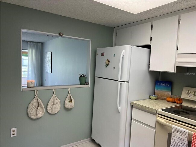 Photo - 1100 E Bay Dr Unidad 35