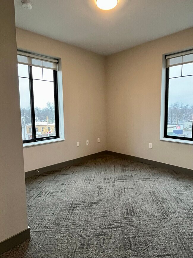 Photo - Stockbridge Apartments