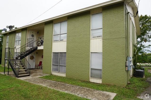 Building Photo - 100 Uhland Rd Rental