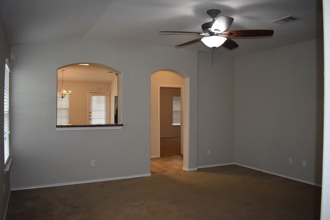 Photo - 4600 Honeystreet Bridge Ln
