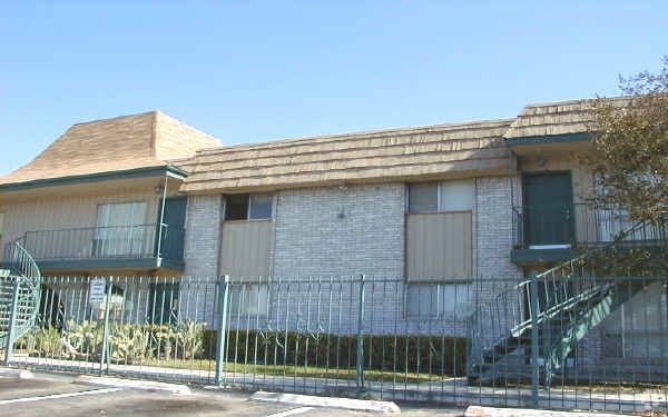 Photo - Canlen West Apartments