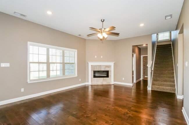 Photo - 90 Fairway Hills Dr