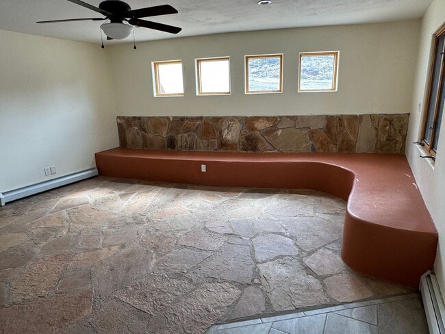 Photo - 3 Bedroom, 3 Bathroom Home in Edgewood