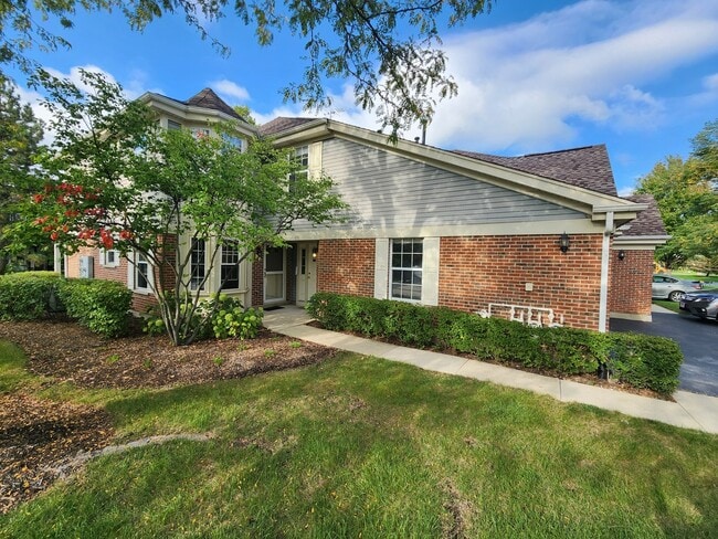Building Photo - 1236 Churchill Ct