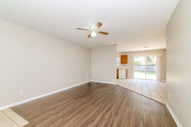 Photo - 5 Bay Ridge Loop