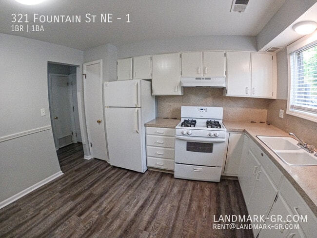 Photo - 321 Fountain St NE Unit 1
