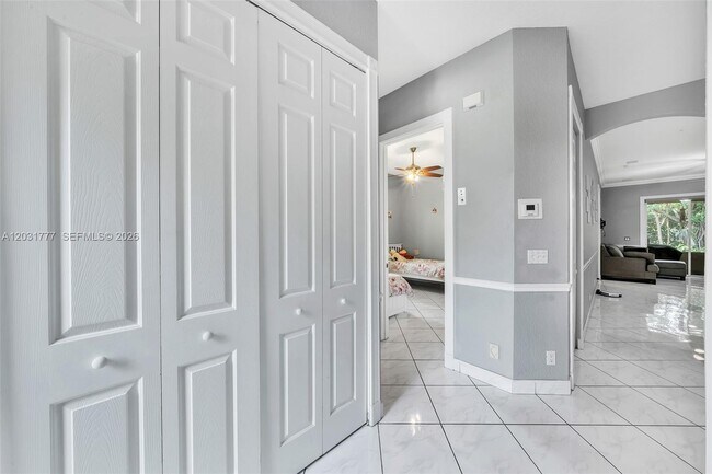 Photo - 8908 NW 40th St