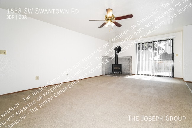 Photo - 1558 SW Swantown Rd