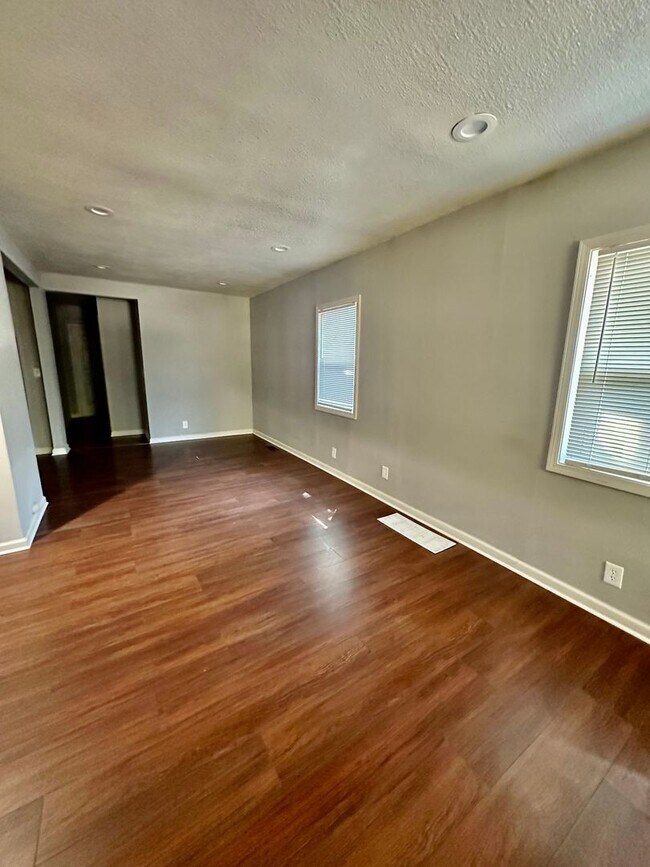 Photo - 2 Bedroom Home For Rent with 1/2 Off 1st Months Rent!